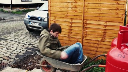 Bear Grylls on Pikeys!