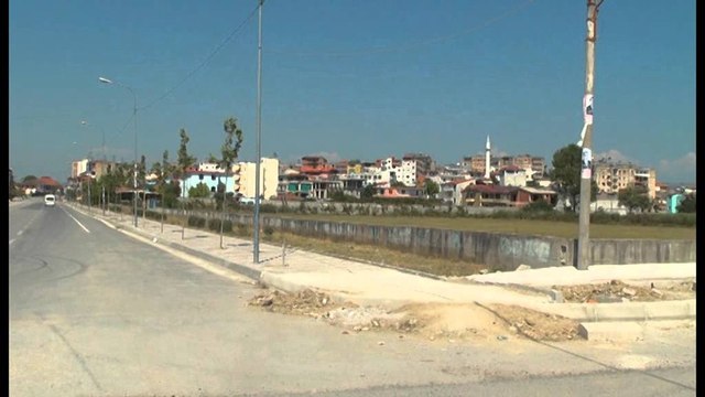 Ndërtimi i unazës në Fier, Bashkia: