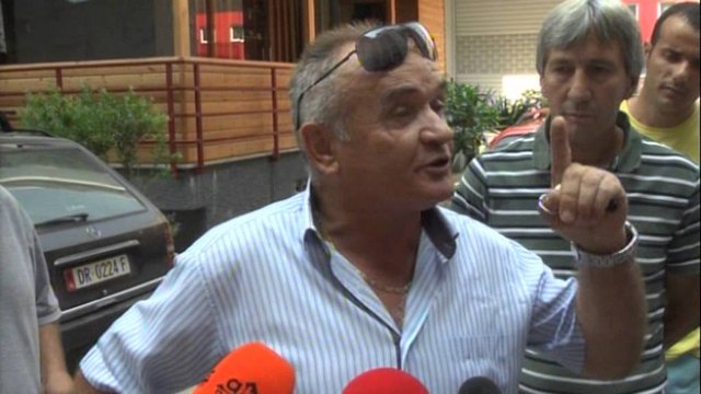 Mungon uji i pijshëm, 300 familje në lagjen nr.13 kanë 2 javë pa ujë