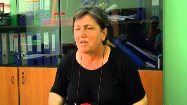 Zyra e punës në Fier, regjistrohen dhjetëra të rinj, kryesisht emigrantë