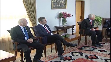 Descargar video: Berisha takon Haradinaj: PS po tërhiqet nga premtimet, çdo arritje e vendit lidhet me PD