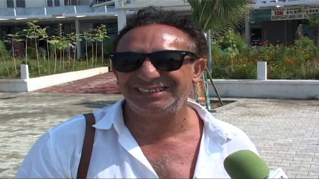 Plazhi i Shëngjinit mbushet me turistë nga Kosova dhe të huaj