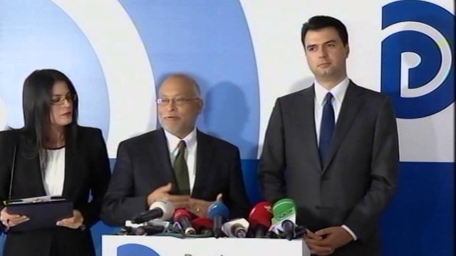 Arvizu takon Bashën: Roli i PD-së në opozitë, Në krye të autobuzit duhet të jenë të gjithë