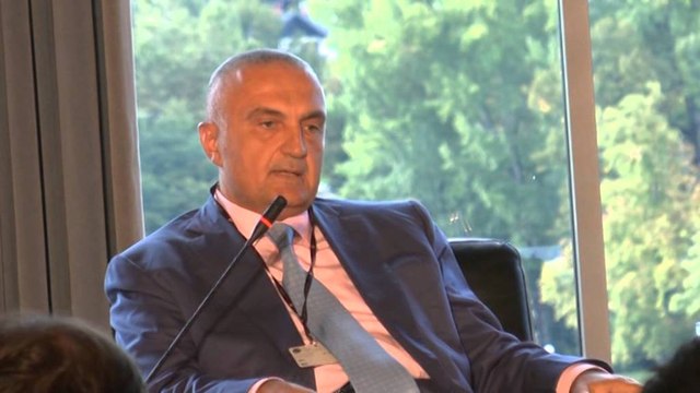 Slloveni - Meta prezanton sfidat e qeverisë: Luftë krimit të organizuar dhe korrupsionit