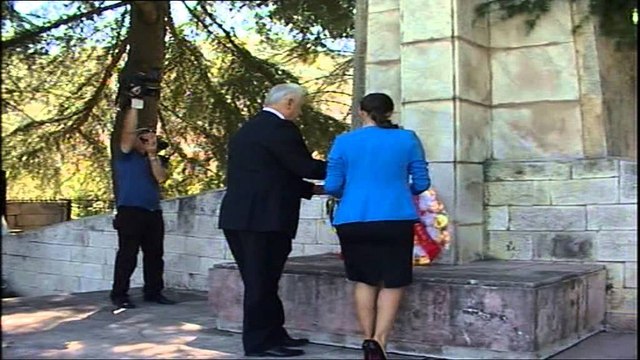 Ceremoni përkujtimore për 71-vjetorin e çlirimit të Skraparit