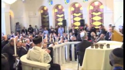 Samaras pritet me protetsa në Selanik. 'Qeveria ime nuk do të marrë masa të reja për krizën'