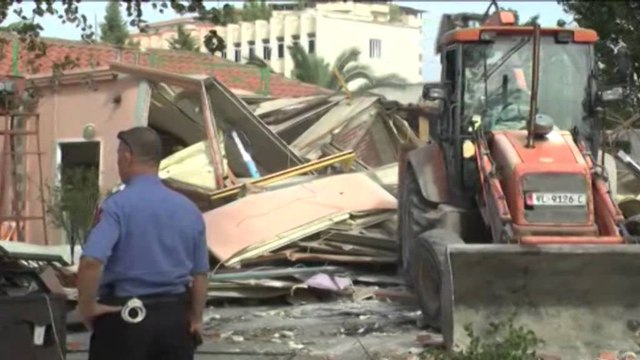 Prokuroria kërcënon të zgjedhurit vendorë. Kallëzim penal për ata që lejojnë ndërtimet pa leje