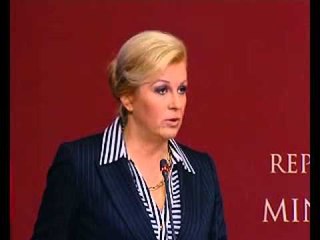 Emri, perdja e vetme mes Maqedonisë dhe NATO-s