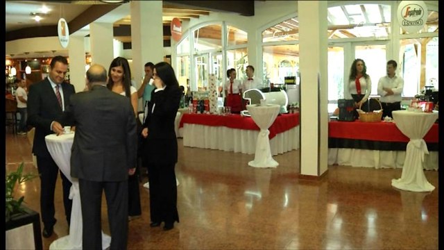 Shija e kafesë , panairi në Tiranë me shije dhe ngjyra të ndryshme