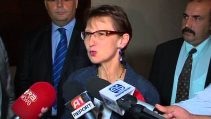 Moro i kërkon "llogari" qeverisë: Pse s'mund të zbatohet ligji për nënpunësin civil