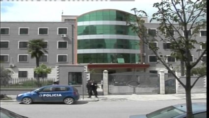 Ndërron jetë 87-vjeçarja e pastrehë.  Totozani: Faji është i aktit normativ të "Berishës"