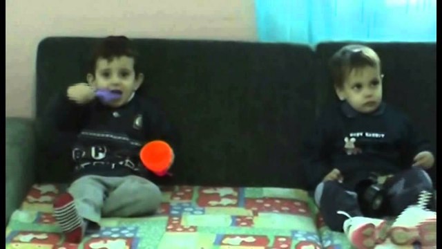 Vlorë, rriten fëmijët e braktisur: Prindërit nuk kanë mundësi të mbajnë fëmijët