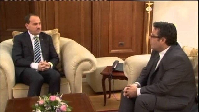 Konsensusit për Aktin Normativ për Nëpunësin Civil . LSI dhe PDIU negociata me Bashën e Ramën