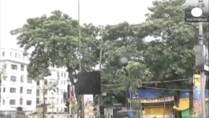 India tronditet nga cikloni "Phailin": Gjysmëmilion të shpërngulur, 5 viktima