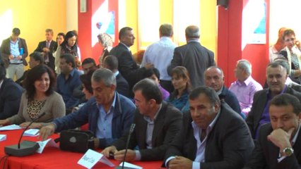 Zgjidhjet ngërçi në Këshillin e Qarkut Fier, e majta voton kryetarin e ri. Shehu: I jashtëligjshëm