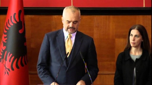 Prezantohen drejtorët e TOB-it dhe Galerisë së Arteve, Rama: Reformë të thellë