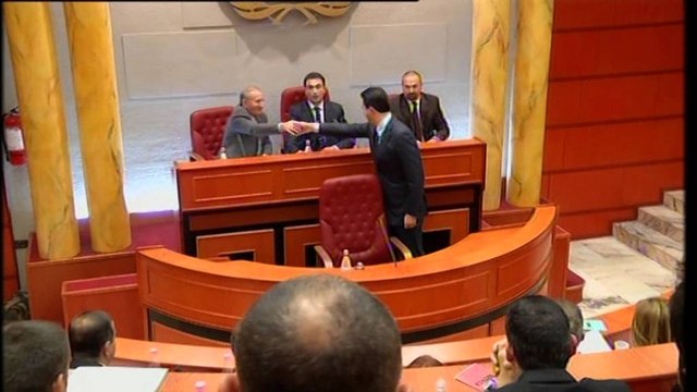 Të majtët e të djathtët, i 'pajton' këshilli bashkiak: Në mbledhje rikonfirmohet Dalipi, si kryetar