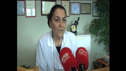 Durrësi, qyteti i lindjes së Olldashit. Buqeta me lule në bankën e shkollës ku mbaroi Olldashi