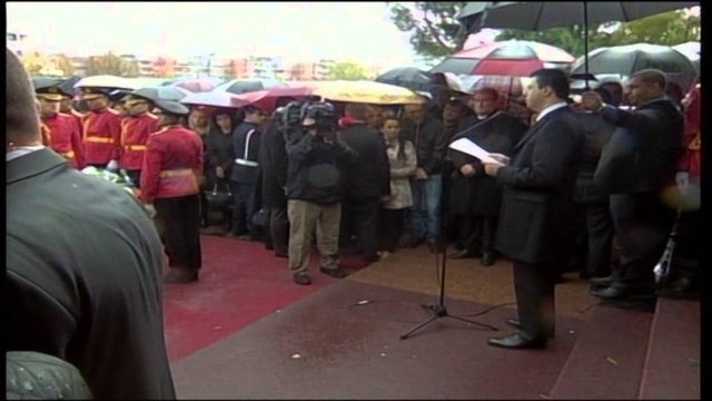 Lamtumira e fundit për Sokol Olldashin. Sot ditë zie kombëtare, përcillet në banesën e fundit