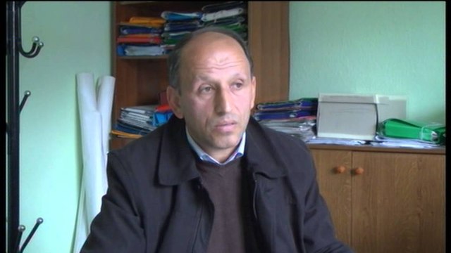 Betonizimi i liqenit të Pogradecit. Vijojn pa ndërprerje ndërtimet pa kriter dhe hedhja e inerteve