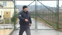 Naço mbledh të gjithë drejtuesit e burgjeve: Shkarkon drejtorin e burgut të Drenovës, Genci Postoli