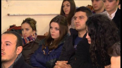 Studentët e mjekësisë, kërkojnë të kthehen në varësi të U.Tiranës