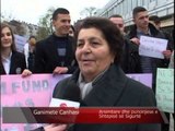 Lajme - Protestë kundër dhunës ndaj gruas në Gjakovë
