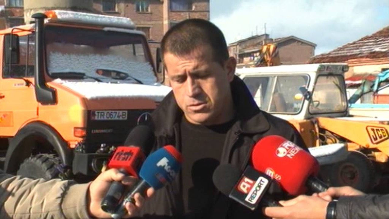 Probleme në Korçë nga dëbora, qarkullimi automjeteve vetëm me zinxhirë