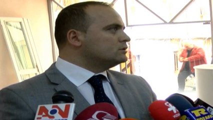 Reshjet e dëborës në Pukë, rrezikohet ura e Qerretit