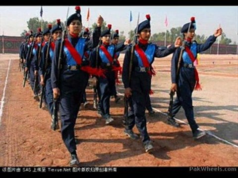 Is Parcham Ke Saaye Tale hum aik hain hum aik hain mili naghma