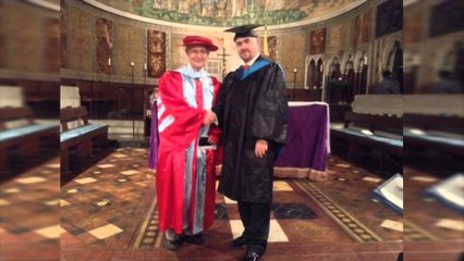 Universiteti i Konstandinit në Romë nderon me Doktor "Honoris Causa" Ylli Ndroqin