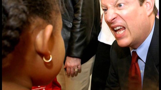 Politikanët botëror në fokusin e kamerës. Kur bien barrierat e vetëpërmbajtjes dhe kujdesit!?