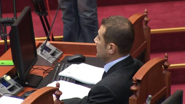 Betohen deputetët e rinj, Berisha: Rama po bën kastrim politik të qeverisë