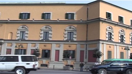 Shkurtimet në administratën buxhetore.Në vitin 2014,largohen 1210 punonjës më pak se në 2013