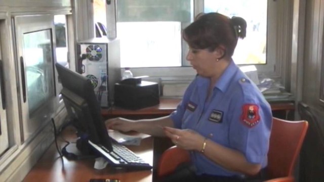 Vazhdon të rritet fluksi i emigrantëve. Radhë të gjata në pikat kufitare të Kakavijës dhe Kapshticës