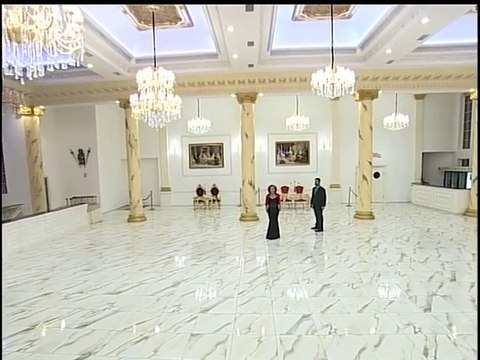 Programi I Vitit të Ri 2014 - Besiana Mehmeti & Shkodran Tolaj - në dërrase të vekut