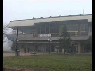 Teatri i Tetovës pret lejen e Qeverisë për objektin e ri