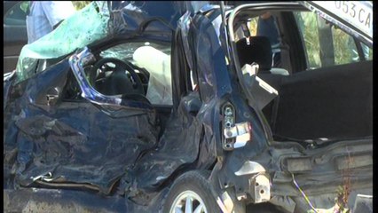 Celulari, burim për aksidente. Gjobat e policisë nuk frenojmë fenomenin