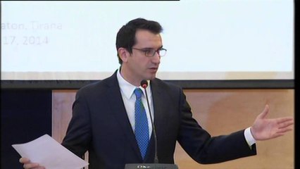 2.7 mln $ për fonde për kurse. Veliaj: Synojnë përafrimin e arsimit me tregun e punës