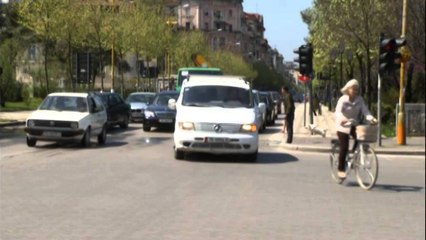 Penalizimi i lejes së drejtimit me pikë. Duhet të kishte filluar nga 1 janari, mungon sistemi online