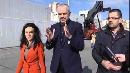 Rama në doganën e Durrësit:Godinë e rrënuar komuniste