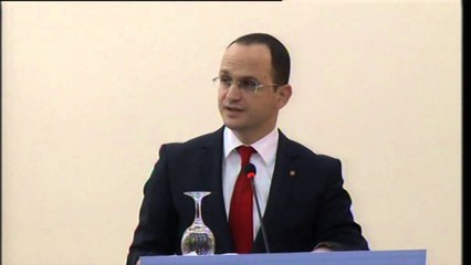 `Dita e kujtesës së holokaustit`. Përkujtohen masakrat në kampin e vdekjes në Aushvic