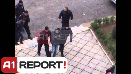 A1 Report - Sulmi mbi autobusin në Memaliaj, momentet e shoqërimit të 4 të arrestuarve