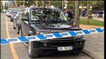 Alarm fals për bombë pranë bashkisë Tiranë. Forcat e policsë rrethojë zonën, kontrollojne makinat