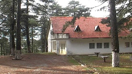 Pika turistike e Qafë-Shtamës, Baku: Do të shemben të gjitha ndërtimet nga parku