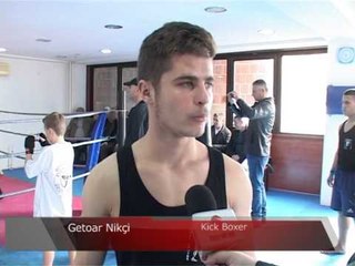 Lajme - Kick Box aktivitet për shënimin e ditës së pavarsisë