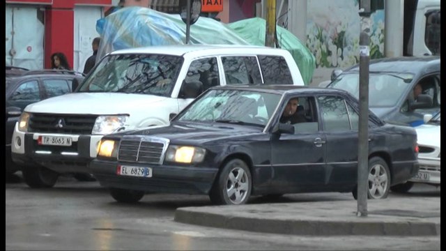Kamerat në kryqëzimet e Tiranës. Sistemi që gjobit online, e dërgon faturën në shtëpi