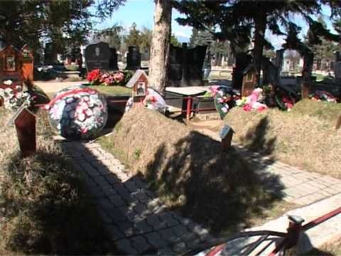 Lajme - Dega e AAK-së në Gjakovë homazhe 17 shkurt