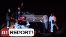 A1 Report - Durrës, vriten e digjen në makinë 2 djem nga Fushë Kruja