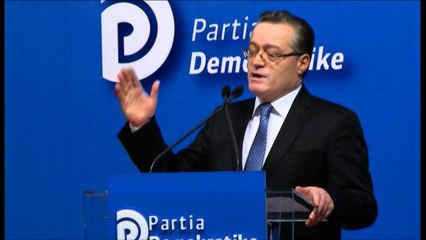PD: Ekonomia në 3 muaj drejt reçensionit, PS: Qeveria po shlyen borxhet e demokratëve